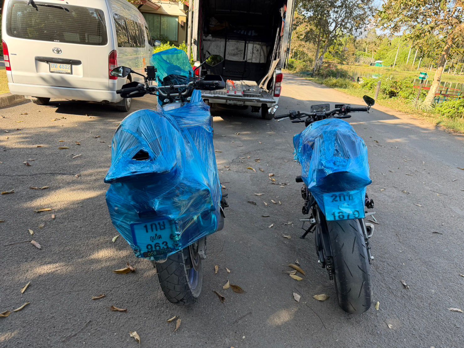 Motorbike transport Bangkok photo 1