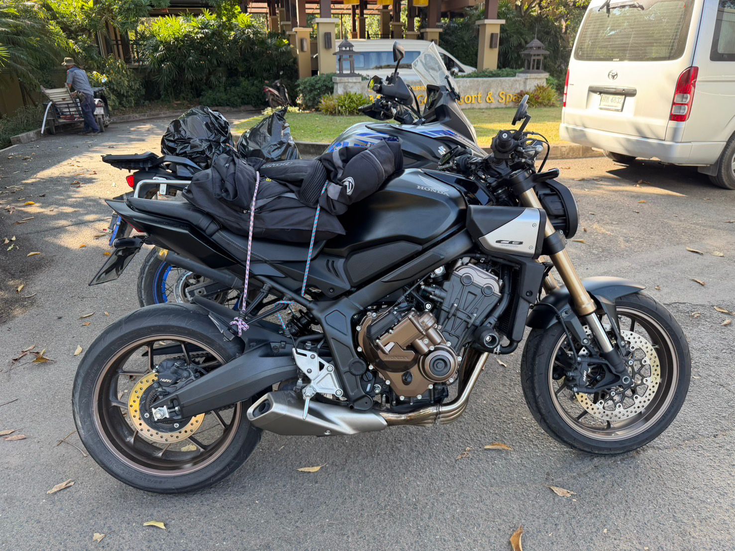 Motorbike transport Bangkok photo 4
